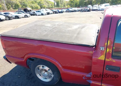 2002 GMC Sonoma Sls z USA, uszkodzony, nr VIN 1GTCS14W628216872